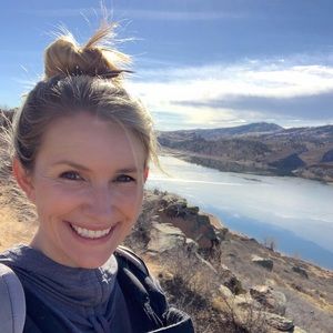 Meet your Posher, Courtney